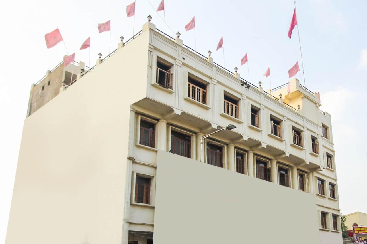 Oyo 7343 Al Shareef Palace Hyderabad Esterno foto
